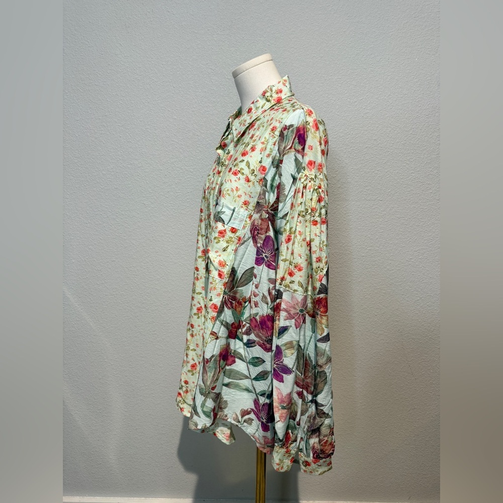 POL Floral Button Down Shirt - Pink and Green - Picture 6 of 6
